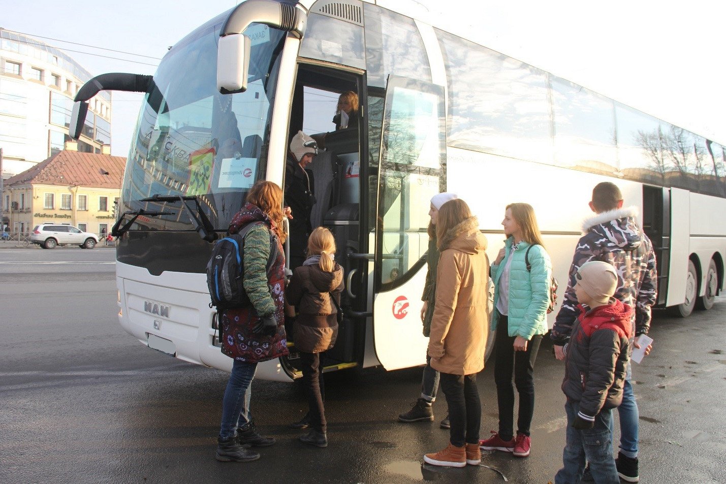 Школьные экскурсии автобусные